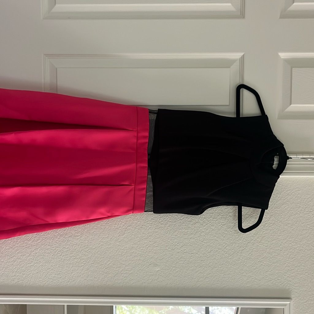 Betsy And Adam Formal Black And Pink Dress. Size 0